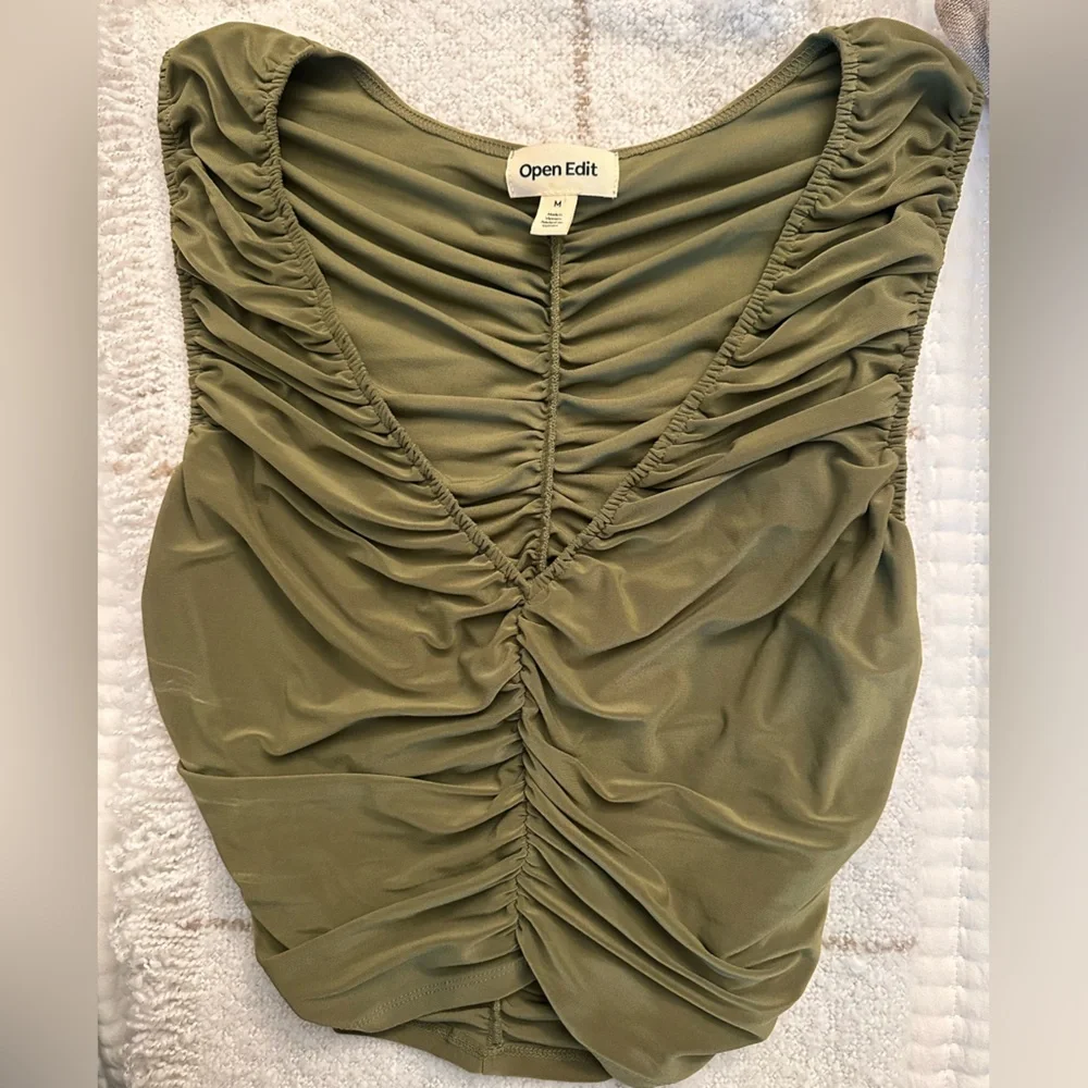 Open Edit Olive Green Ruched Crop Tank Top Size M - Picture 4 of 6